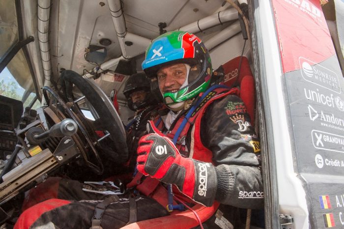 Albert Llovera, el piloto parapléjico que va por su cuarto Dakar Albert Llovera, el piloto parapléjico que va por su cuarto Dakar