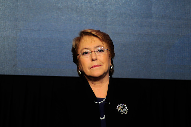 Bachelet le baja el perfil a críticas por acuerdo de gratuidad con la derecha: “Aquí ha habido generosidad y altura de miras de todos” Bachelet le baja el perfil a críticas por acuerdo de gratuidad con la derecha: