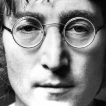 [VIDEO] Hace 36 años, murió el legendario John Lennon
