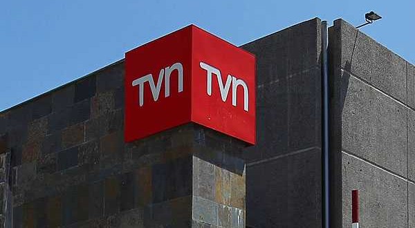 TVN remueve a Directora Ejecutiva y busca nombre con perfil político para negociar financiamiento público TVN remueve a Directora Ejecutiva y busca nombre con perfil político para negociar financiamiento público