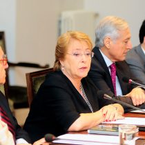 Bachelet admite que los incendios son 