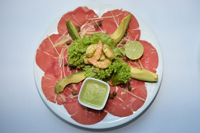 Pescados frescos, carpaccios y tártaros: lo que trae la nueva carta de verano del restaurant KM0 Pescados frescos, carpaccios y tártaros: lo que trae la nueva carta de verano del restaurant KM0