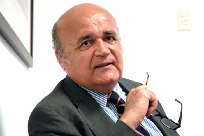 Genaro Arriagada y la indefinición presidencial de los socialistas: “El PS ha inventado un tortuoso mecanismo para desangrar a Lagos” Genaro Arriagada y la indefinición presidencial de los socialistas: