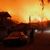 Fuego arrasó localidad de Santa Olga: alcalde de Constitución asegura que se perdieron cerca de 1.000 casas