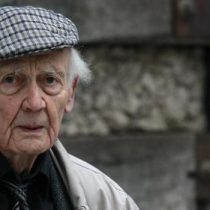 Murió el filósofo Zygmunt Bauman, padre de la 
