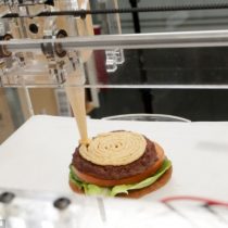 Las impresoras 3D ya imprimen comida y nutricionista asegura que pronto estarán en su cocina