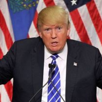 Trump sugiere que levantará las sanciones a Rusia transcurrido un tiempo