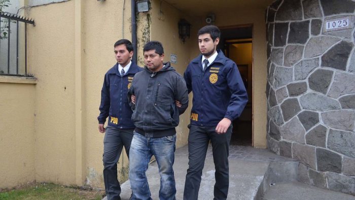 Imputado por el Caso Luchsinger está profugo: Se fugó de su casa cuando se le revocó arresto domiciliario Imputado por el Caso Luchsinger está profugo: Se fugó de su casa cuando se le revocó arresto domiciliario