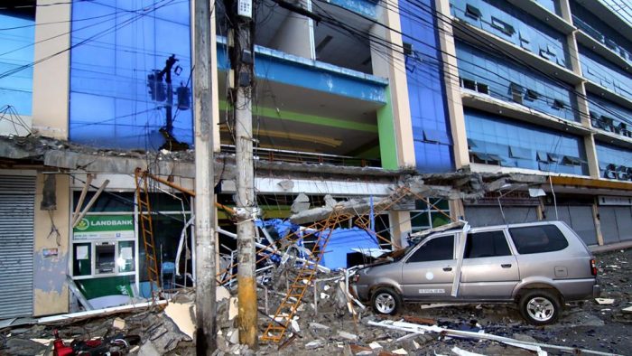6 muertos y más de 100 heridos en un terremoto al sur de Filipinas 6 muertos y más de 100 heridos en un terremoto al sur de Filipinas
