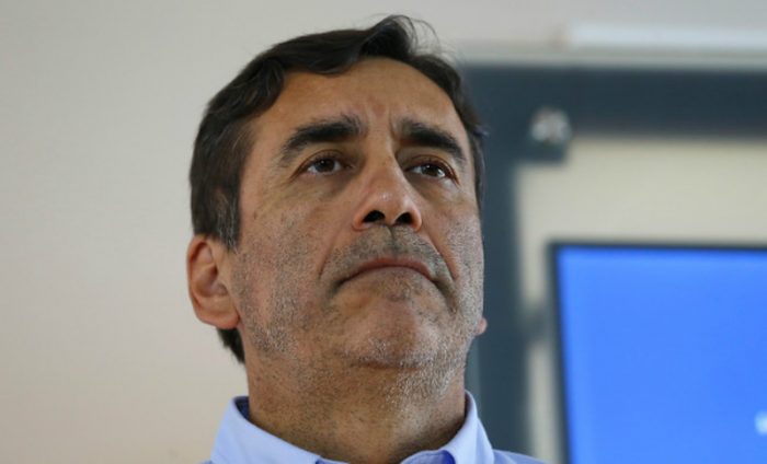 El incierto futuro del cuestionado director de la Conaf El incierto futuro del cuestionado director de la Conaf