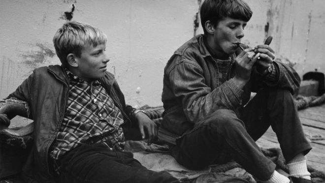 El secreto de Islandia para que sus jóvenes dejaran de beber alcohol y fumar