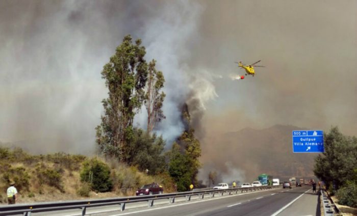 Onemi declara alerta roja por incendio en Casablanca Onemi declara alerta roja por incendio en Casablanca