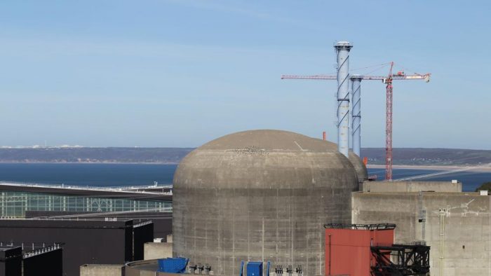 Explosión en central nuclear francesa no causa fuga radiactiva