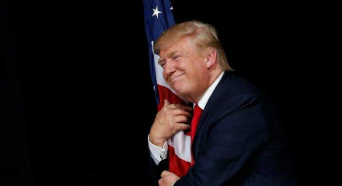 El autogolpe de Donald Trump El autogolpe de Donald Trump