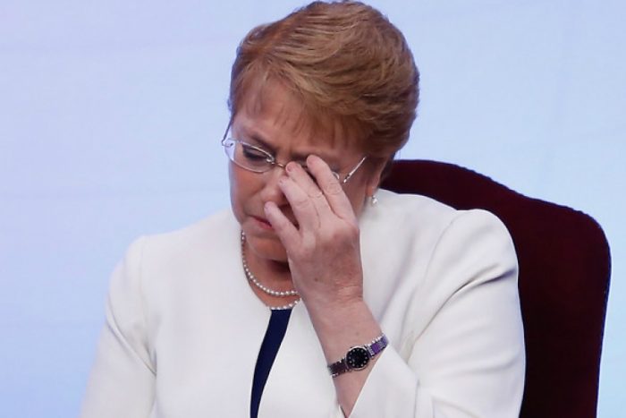 Ex contador de empresa que administró fondos de campaña de Bachelet entregó contabilidad a fiscalía