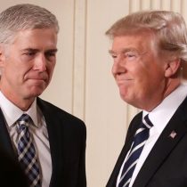 Trump elige a un férreo conservador para el Tribunal Supremo de EEUU