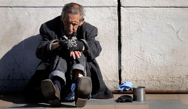 La pobreza es tan o más dañina que la obesidad, la hipertensión y el alcoholismo La pobreza es tan o más dañina que la obesidad, la hipertensión y el alcoholismo