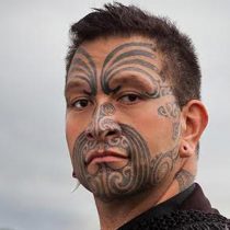 Rob Ruha, el neozelandés que lleva el “Haka Soul” de la cultura maorí hasta Womad