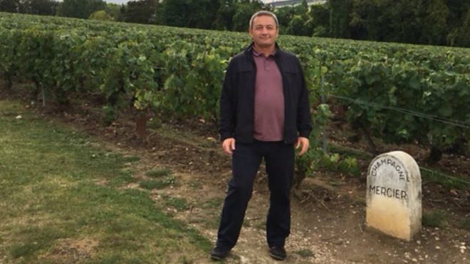 El hombre que sobrevivió 27 infartos en un día tras jugar seis partidos de fútbol seguidos El hombre que sobrevivió 27 infartos en un día tras jugar seis partidos de fútbol seguidos