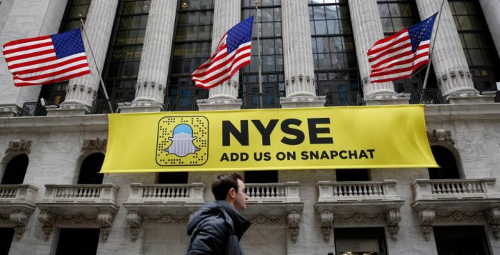 Snapchat debuta en Wall Street con éxito, pero en medio de dudas