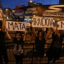Mujeres marchan en Chile para reivindicar sus derechos