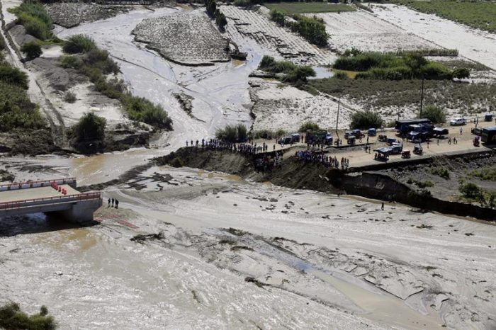 Inundaciones en Perú: miles de familias pierden cultivos por colapso de presa