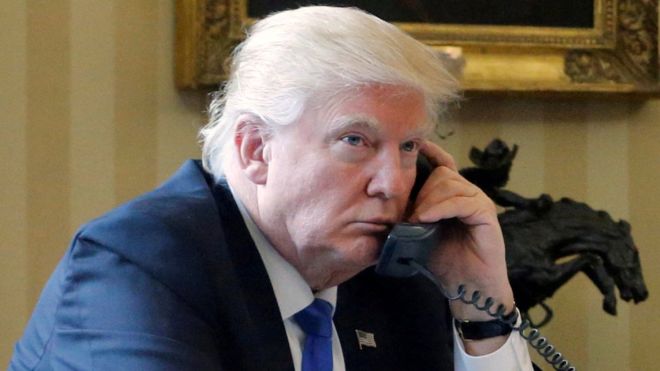Piden pruebas a Donald Trump de las acusaciones de que Barack Obama le intervino los teléfonos durante la campaña