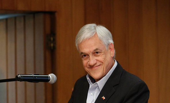 Las fechas de Piñera: la política del lucro Las fechas de Piñera: la política del lucro