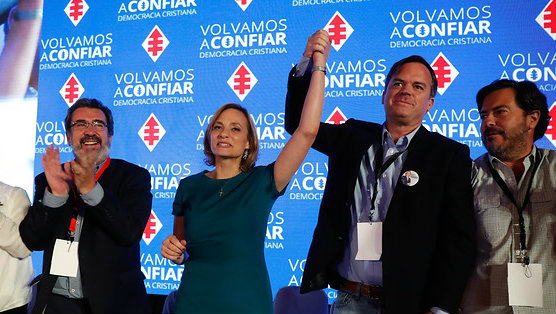 Goic: ¿saltar con la piscina vacía? Goic: ¿saltar con la piscina vacía?