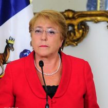 Bachelet acusa el golpe: 