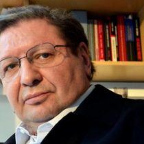 Ascanio Cavallo deja defensa chilena ante La Haya