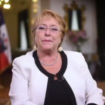 Día Internacional de la Mujer: Bachelet llama a terminar con la violencia de género