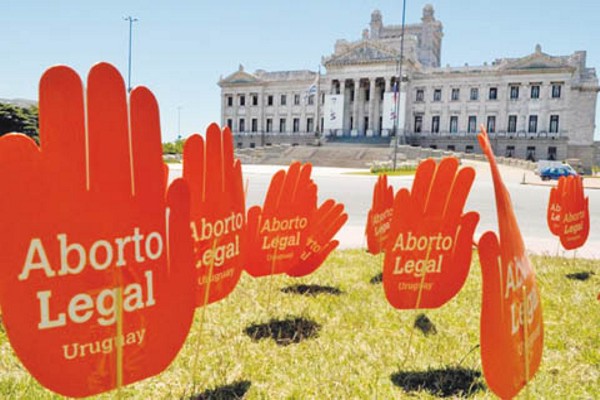Los hombres y el aborto: ¿ellos tienen derecho a decidir? Los hombres y el aborto: ¿ellos tienen derecho a decidir?