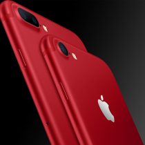 Apple presenta el iPad más barato de su historia y iPhone rojo cuyas ventas ayudarán a combatir el sida
