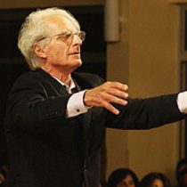 Inesperada contingencia en Temporada de Conciertos del Municipal hizo brillar al maestro Juan Pablo Izquierdo