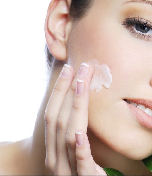 Cómo cuidar la piel de tu rostro según tu edad