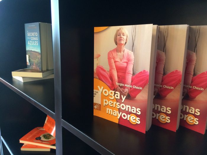 Biblioteca de Santiago inaugura sala para adultos mayores Biblioteca de Santiago inaugura sala para adultos mayores