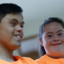 Científicos chilenos buscan revertir alteraciones en pacientes con Síndrome de Down
