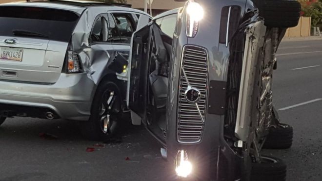 El desastroso accidente que frenó el sueño de Uber de crear autos sin conductor