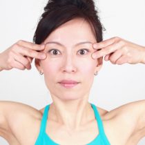 Yoga facial: Gimnasia localizada para combatir las arrugas
