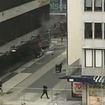 Un camión atropella a varios peatones en el centro de Estocolmo: Van tres muertos