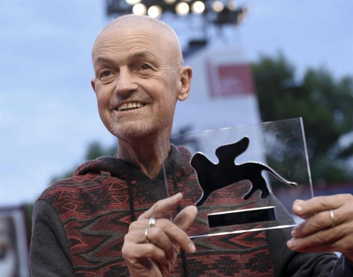 Jonathan Demme, director de “El silencio de los inocentes”, muere a los 73 años Jonathan Demme, director de “El silencio de los inocentes”, muere a los 73 años