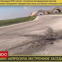 [VIDEO] La televisión rusa dice mostrar la destrucción provocada por los misiles lanzados por Estados Unidos a una base aérea siria