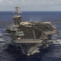 Estados Unidos despliega un grupo de barcos de guerra hacia la península de Corea