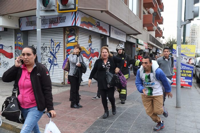 Director de sismología recuerda que en Chile temblores son normales y pide «estar siempre preparados» Director de sismología recuerda que en Chile temblores son normales y pide