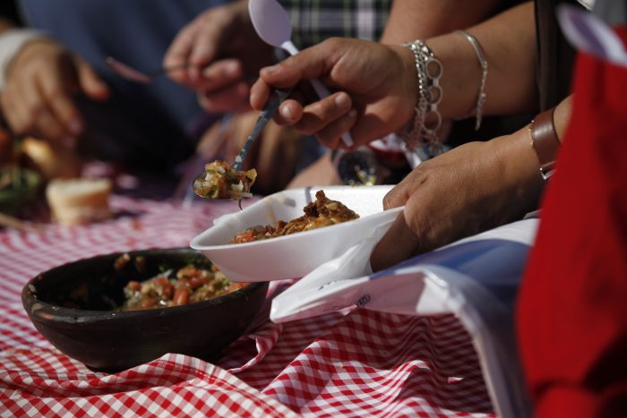 Comunidades y habitantes de Santa Olga celebrarán el Día de la Cocina Chilena junto a la Corporación Pebre Comunidades y habitantes de Santa Olga celebrarán el Día de la Cocina Chilena junto a la Corporación Pebre