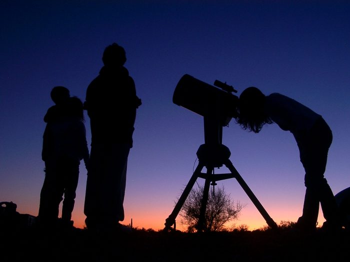 Observación astronómica gratuita para todo público en Cerro Santa Lucía