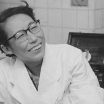 ¿Por qué un fármaco creado por una científica japonesa hace 50 años puede ahora salvar la vida de miles de mujeres en todo el mundo?