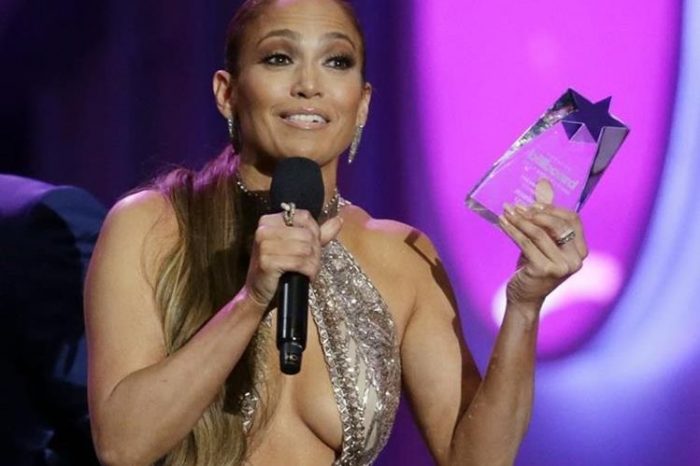 El emotivo discurso de Jennifer Lopez en Premios Billboard Latino 2017