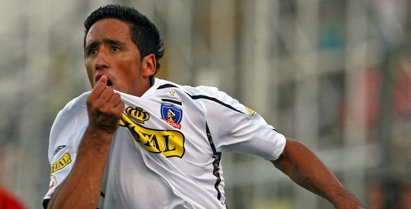 Lucas Barrios se despide del Colo Colo: «Me voy de un club al que quiero mucho» Lucas Barrios se despide del Colo Colo: